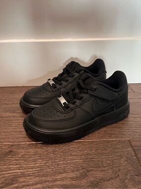 Nike Size 11 Toddler Boy's Air Force 1 Easy On Sneakers Shoes